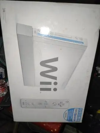 Open box Nintendo Wii sports package