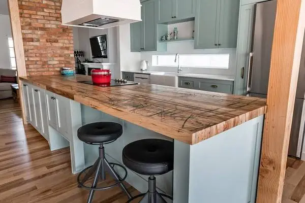 Contractors - Reclaimed, Rustic, Retail Counter Boards