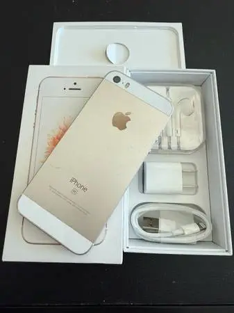 iPhone SE 1st 64GB Unlocked