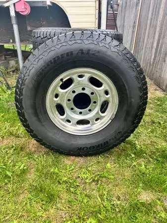 Hankook Dynapro AT2 265/75R16