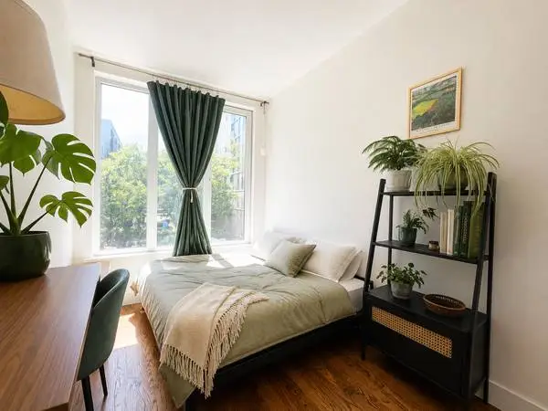 QUEEN+ SIZED BEDROOMS! THREE FULL BATHROOMS! NEW BUILD ON MONTROSE L