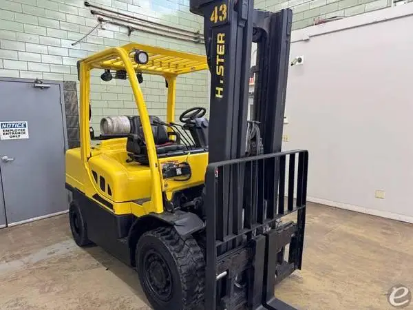 8,000 lbs Hyster H80FT from 2016