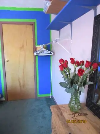 ONE Furn ROOM avail in EAST SIDE countryside QUIET home, AVAIL JULY 1