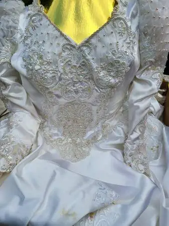 2 WEDDING DRESSES SIZE 6 AND 14
