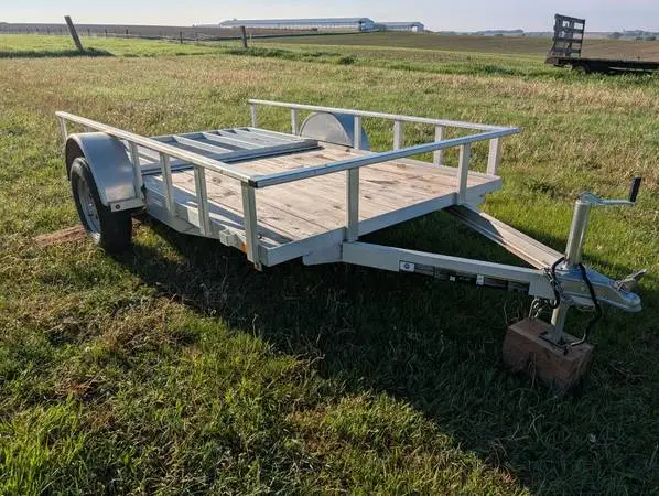 Carry On Aluminum Utility Trailer