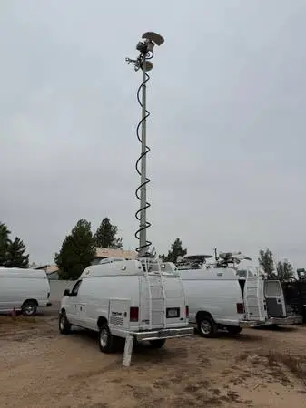 HUGE MAST, 47 9 tall when mounted in truck, TV News Channel Vans