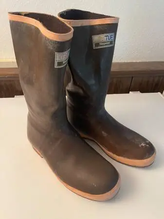 Xtratuf boots sz 13