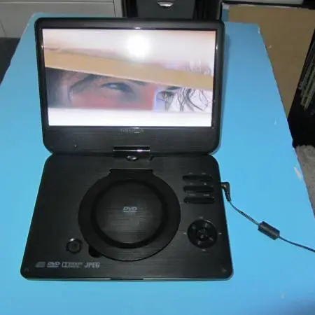 10.5inch DVD/CD PORTABLE PLAYER