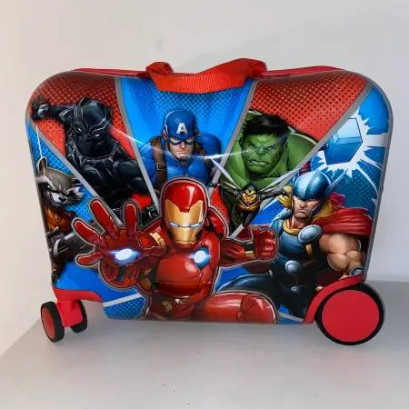 $119.99 Ride-on Suitcase with Seat by Fast Forward MARVEL Heroes - 18