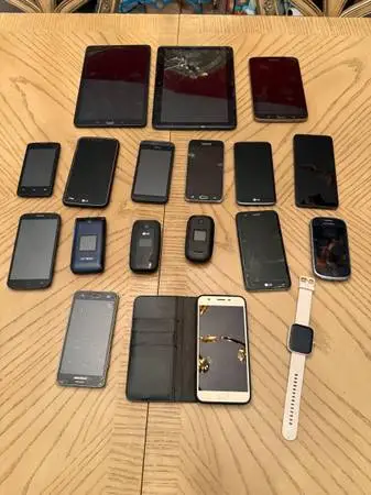 18 Lot Of Cell Phones, Tablets & A iWatch (All Used & Untested)