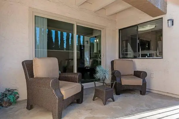 Carport, Pool, Dishwasher, Ceiling Fan