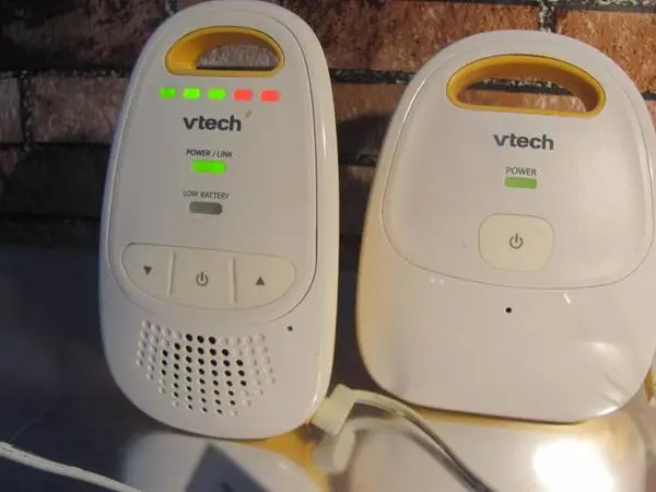 VTECH, LISTEN TO THE OTHER ROOM