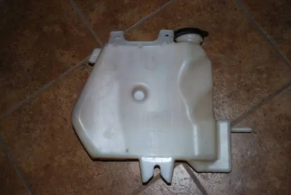 Chevy Coolant Overflow Tank 3.4 3.8 Impala Grand Prix etc