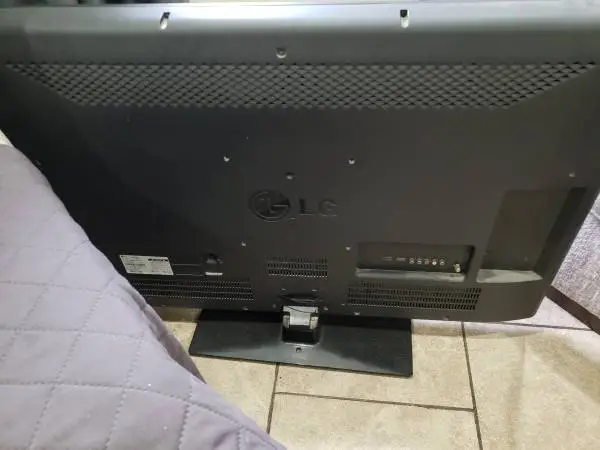 40 LG Smart TV