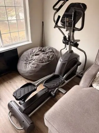 Spirit fitness elliptical xe395