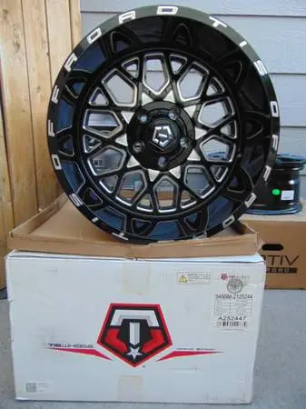 5 New 20X12 Black/Machined TIS Rims 5 LT 285 55 20 BFG Tires*5X4.5*5X5