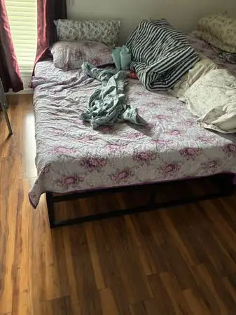 BED ONLY GOOD CONDITION $100