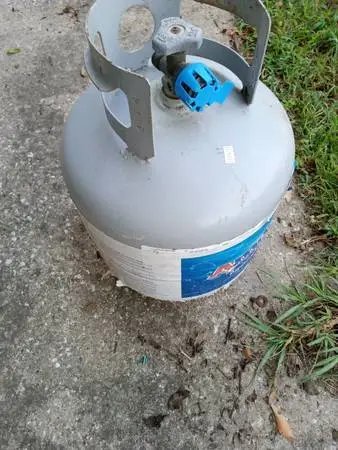 Empty 20 lb propane tank for trade-in or exchange