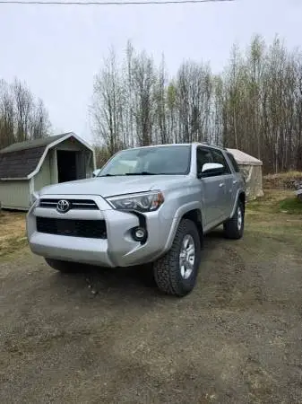 2023 Toyota 4Runner SR5