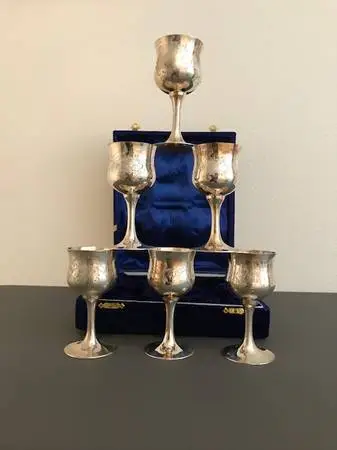 Vintage Set of 6 Liqueur Goblets with Original Presentation Case