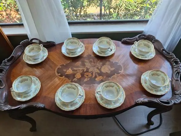NORITAKE Vintage Tea Cups & Saucers. Set of 8 made in 1933