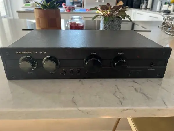B&K Amp & Pre-Amp