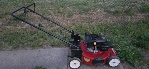 Toro Recycler-22 FWD Self-Propelled Kohler 6.75 Mower ...
