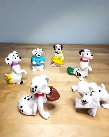 Vintage Disney 101 Dalmations Figures