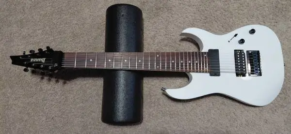 Ibanez RG8 27 Scale