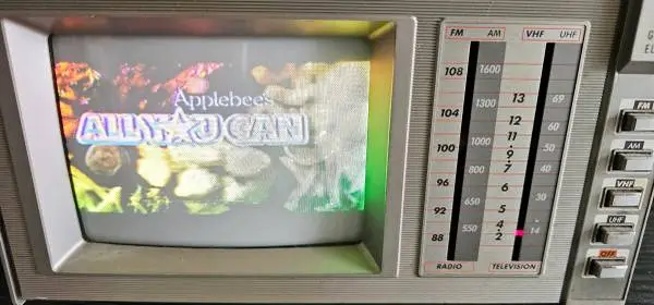 Vintage Small GE Color TV AM/FM Radio. Exc!