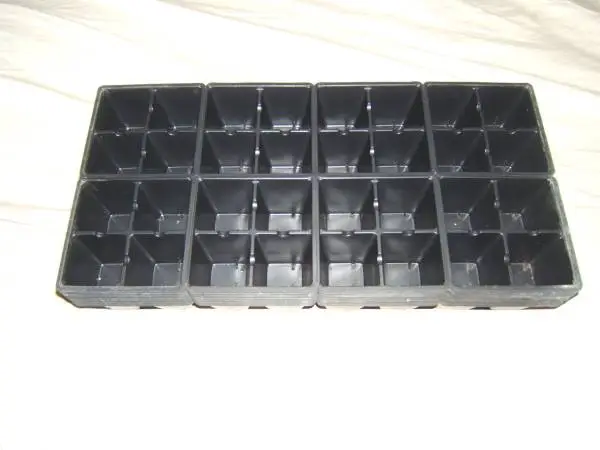 Black Plastic Garden Tray Inserts - 5 Sheets of 32 Planting Pot Cells