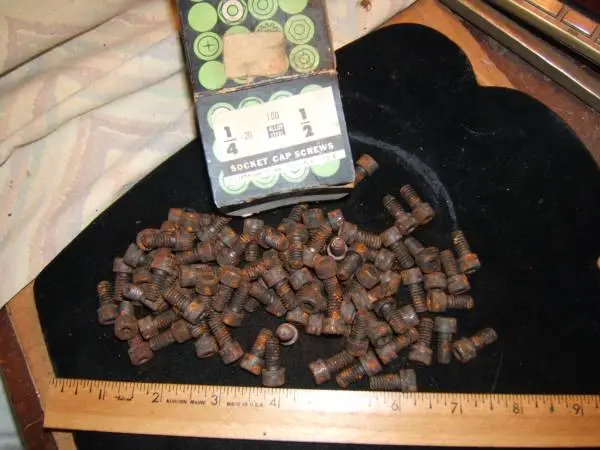 Socket Head Cap Screw, 1/4-20 x 1/2, Alloy Steel, Black Oxide, Hex