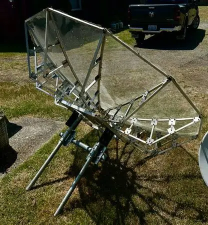 Ham Radio (2x) 6 Ft Parabolic Dishes,