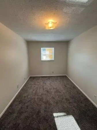 Start living large! Youll love our 1 bed, 1 bath! 675 Sq Ft!
