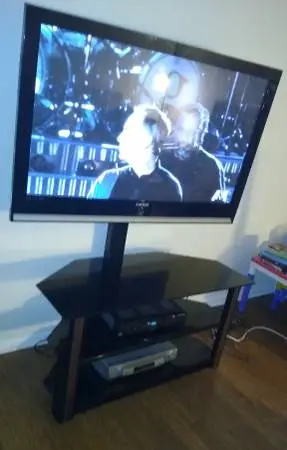 Medium Size Contemporary TV Entertainment/Equipment Stands