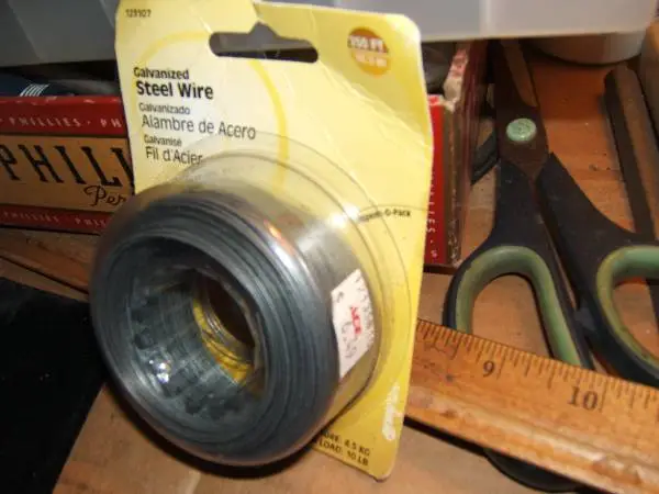 24-Gauge Galvanized Wire, 250-Ft. 123107