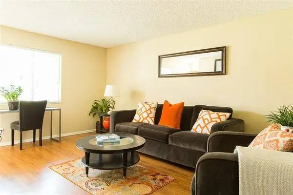 Gas stove/oven, 2 Tot Lots, White cabinetry in kitchens & bathrooms