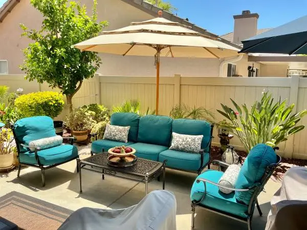 Luxury Patio Hanamint Grand Tuscany 4 PC Sofa set.