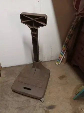 Kiekhaefer Mercury Motor Stand