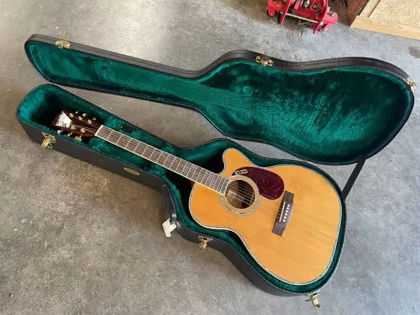Zager EZ-Play (Orchestra Model) Acoustic Guitar and Martin Case