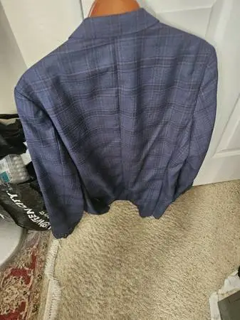 BRAND NEW MENS BLAZER JACKET MADE BY BOSS SIZE 42 R BLUE