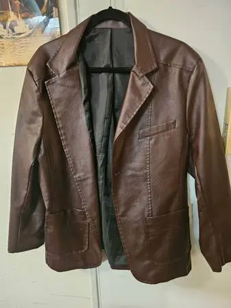 MENS BRAND NEW LEATHER JACKET SIZE 42R COLOR BROWN