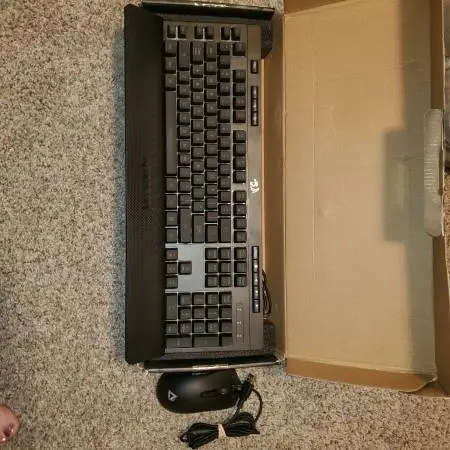 Red Dragon Shiva Gaming Keyboard & Aukey Mouse Back Lit