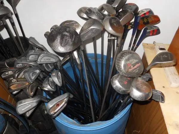 golf clubs a lot of individual