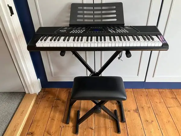 Pianos: Williams, Allegro; RockJam, Digital, Deliver?