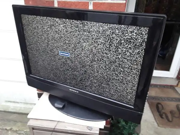 Dynex flatscreen tv