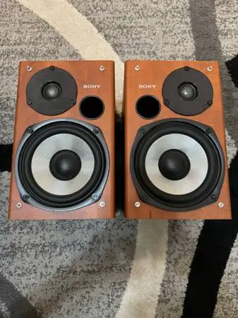 Sony Speakers SS-CPX22 Bookshelf Speakers
