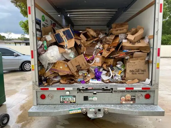 ✅ SAME DAY JUNK, FURNITURE, TRASH REMOVAL ♻️ 💯 COM/RES 💪 LIC/INS