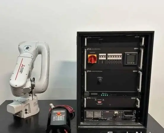 Mitsubishi RV-5AS-D-S101 Industrial Robot With PAA S-Cel 2000-3-30-208