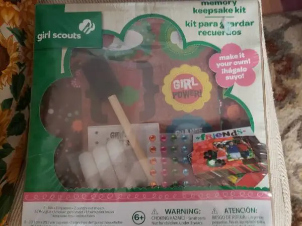 New Sealed Girl Scouts Memory Keepsake Kit